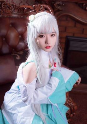 出轨的女人2_720天堂在线